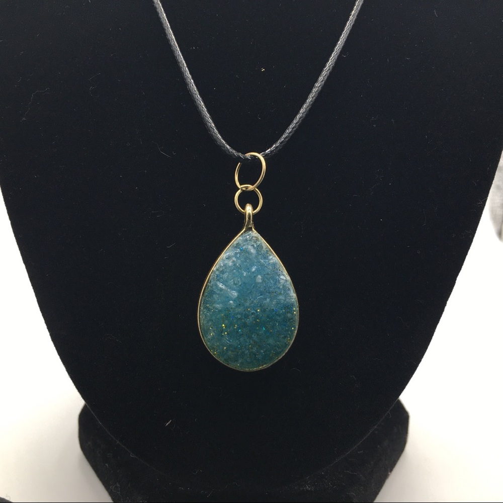Handmade Blue Salt Necklace 🌊